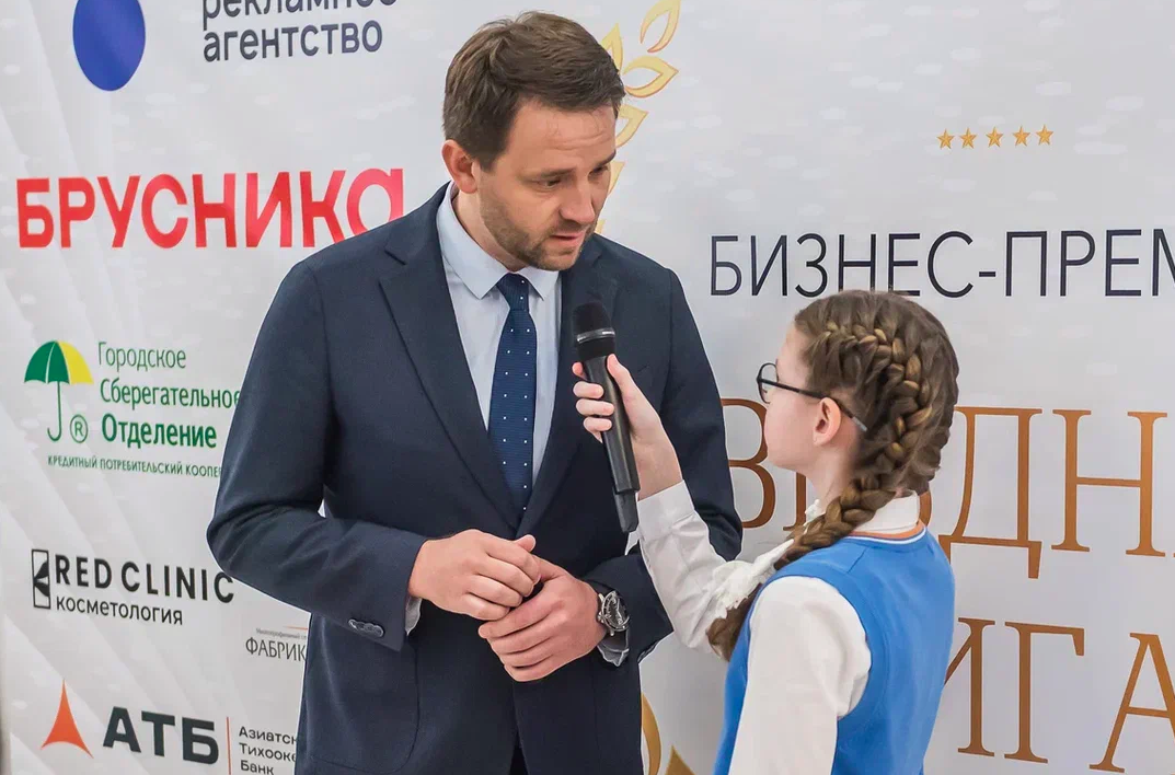 Фото В Новосибирске названы имена победителей бизнес-премии «Звёздная лига»: яркие кадры церемонии награждения 38 - Сиб.ФМ Фото В Новосибирске названы имена победителей бизнес-премии «Звёздная лига»: яркие кадры церемонии награждения 38