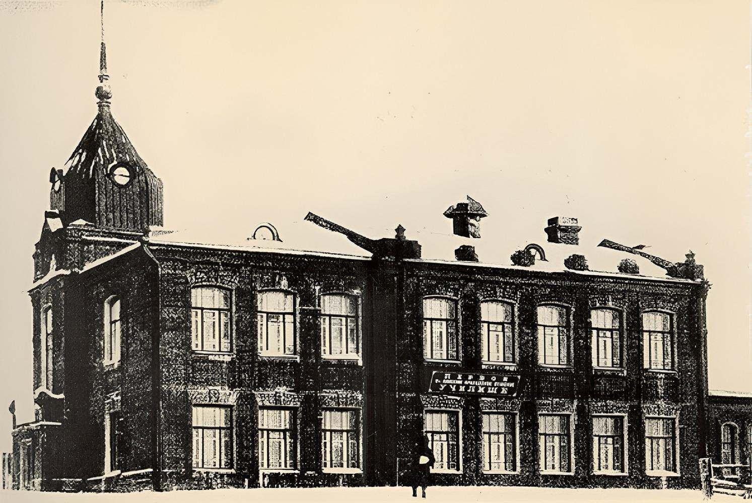 Фото Город, которого нет: архивные кадры исчезнувших зданий Новосибирска 2