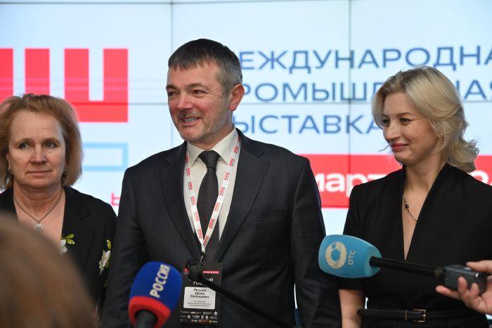 Фото В Новосибирске стартовала международная промышленная выставка «МАШЭКСПО Сибирь» 2 - Сиб.ФМ Фото В Новосибирске стартовала международная промышленная выставка «МАШЭКСПО Сибирь» 2