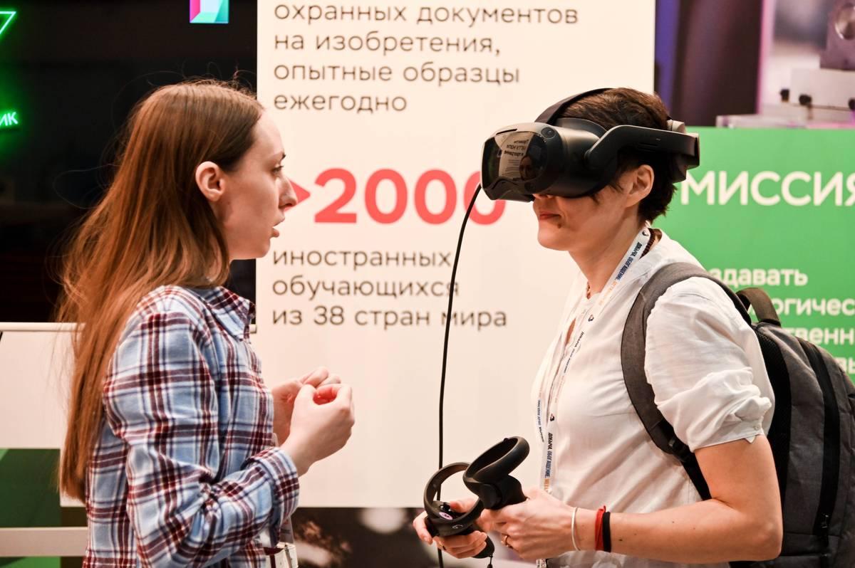 Фото В Новосибирске открылась международная выставка-форум «Добыча. Обогащение. Металлургия». Фоторепортаж 19