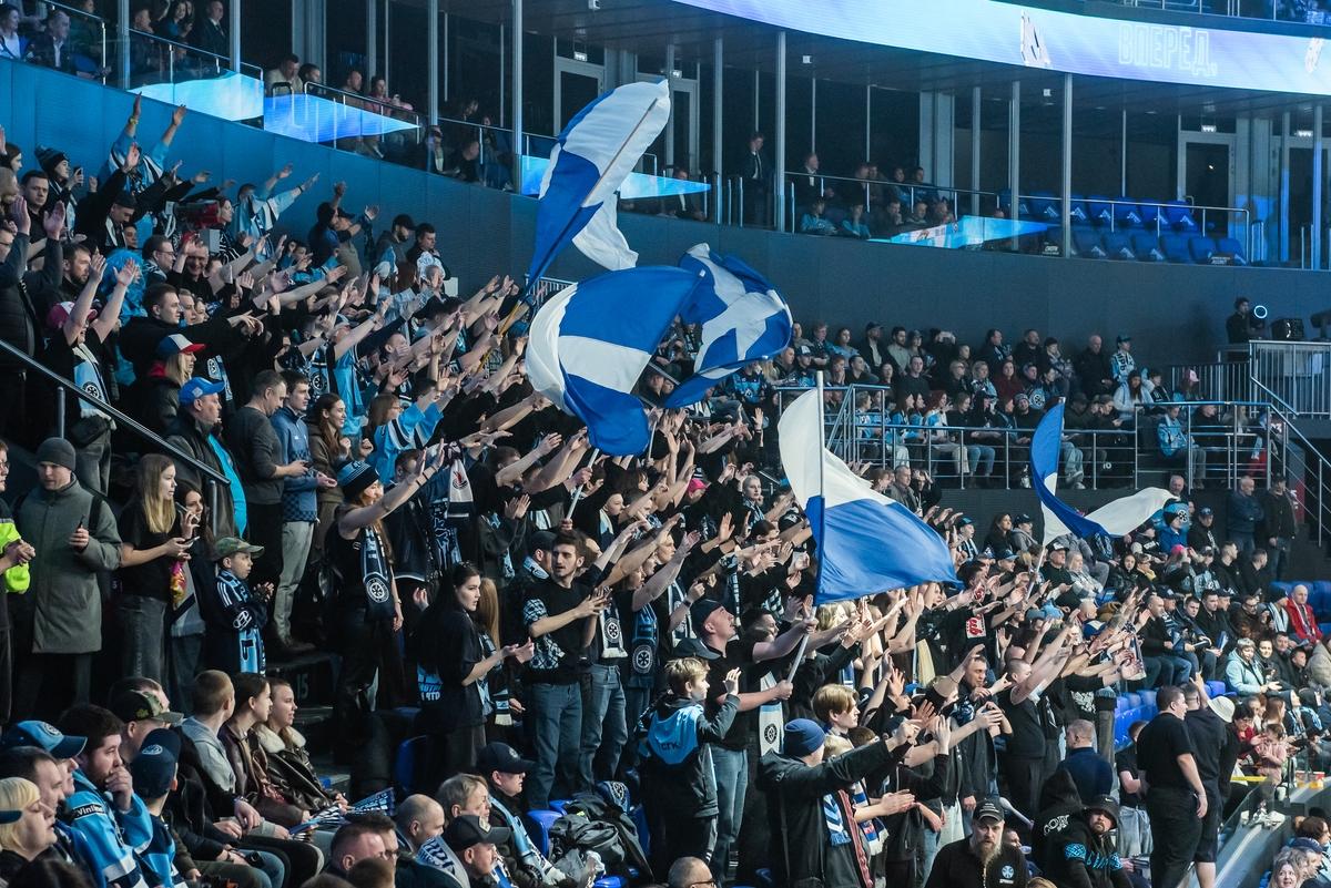 Фото Новосибирская «Сибирь» одержала волевую победу над «Металлургом»: яркие кадры напряжённого матча 3