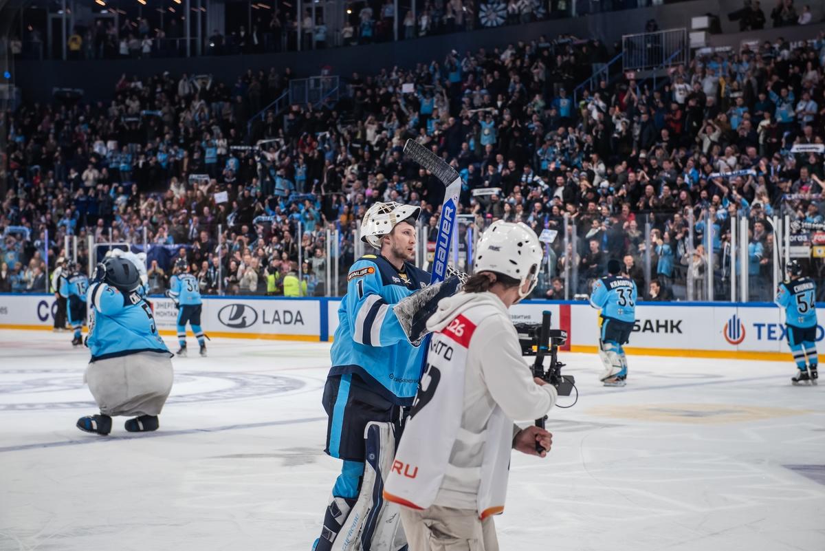 Фото Новосибирская «Сибирь» одержала волевую победу над «Металлургом»: яркие кадры напряжённого матча 36