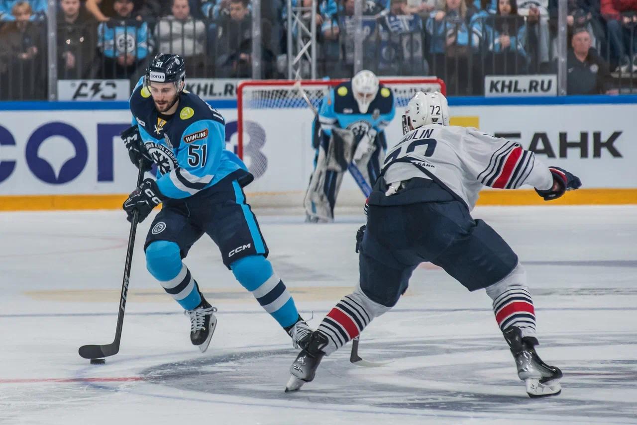 Фото Новосибирский ХК «Сибирь» проиграл «Металлургу» со счетом 1:3. ФОТОРЕПОРТАЖ 12