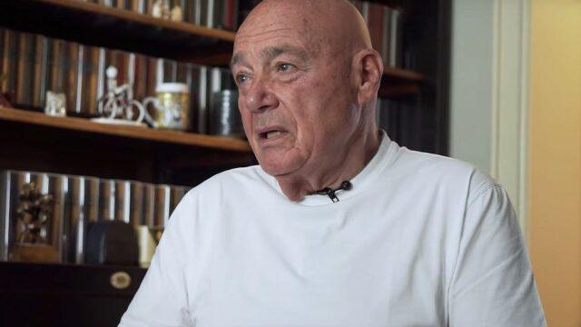 Фото В Новосибирске опубликовали 10 фото Сергея Лазарева и Владимира Познера в их день рождения 9