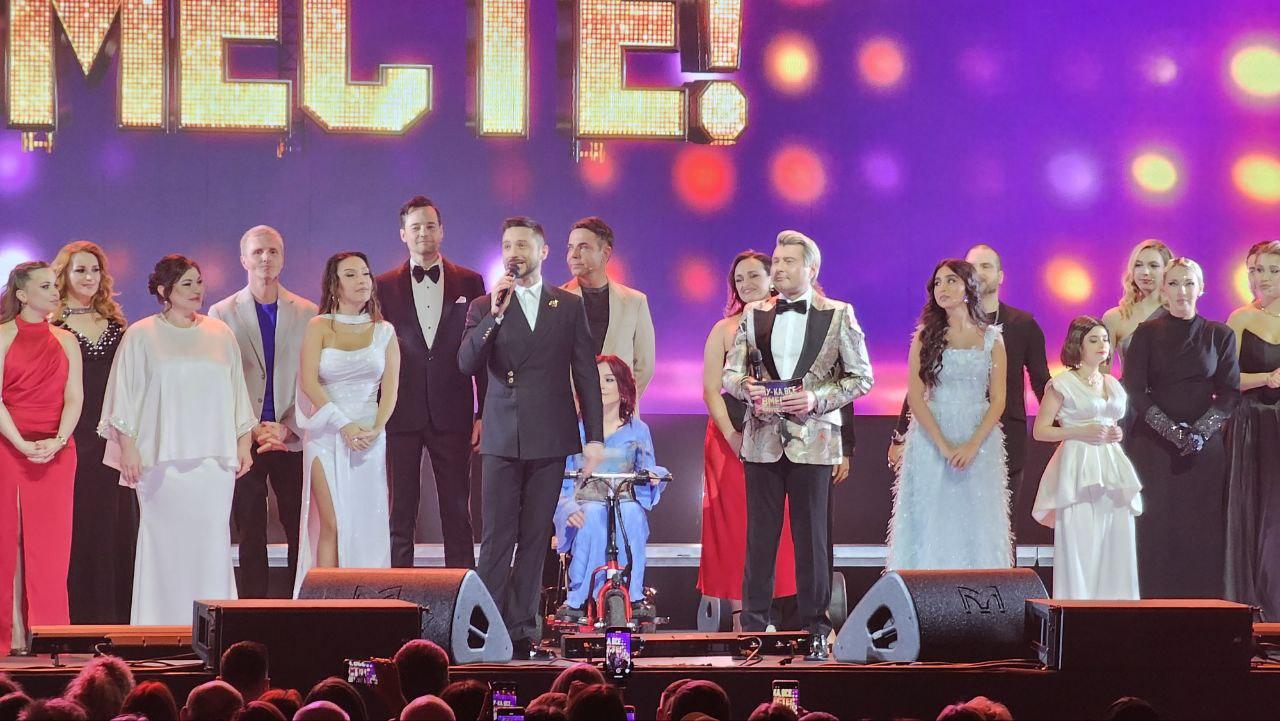 Фото В Новосибирске опубликовали 10 фото Сергея Лазарева и Владимира Познера в их день рождения 5