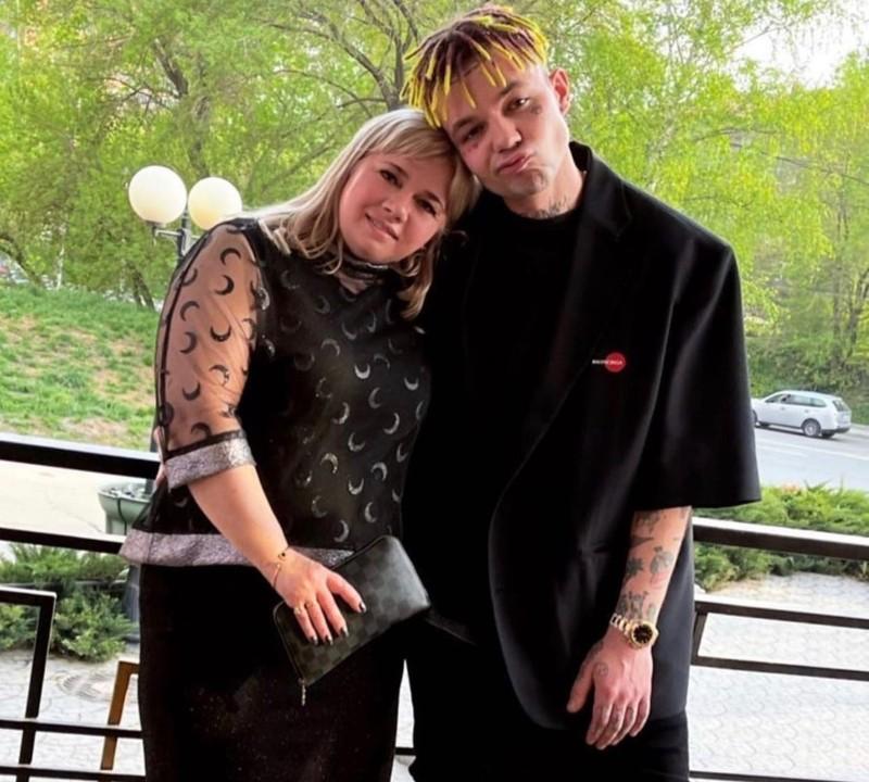 Фото Новосибирские знаменитости показали фото своих мам к 8 Марта 4