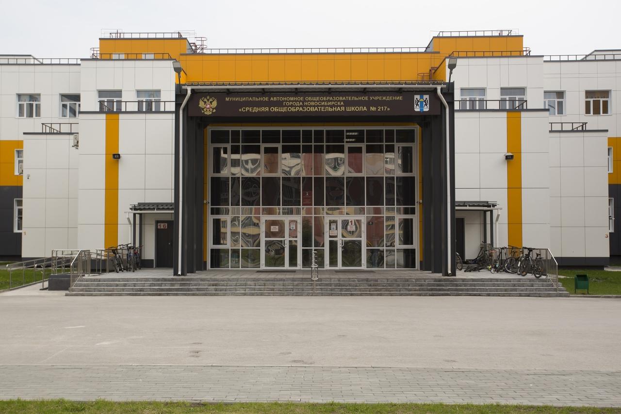 Фото Музей с залом славы воинов-сибиряков открылся в школе № 217 Новосибирска 6