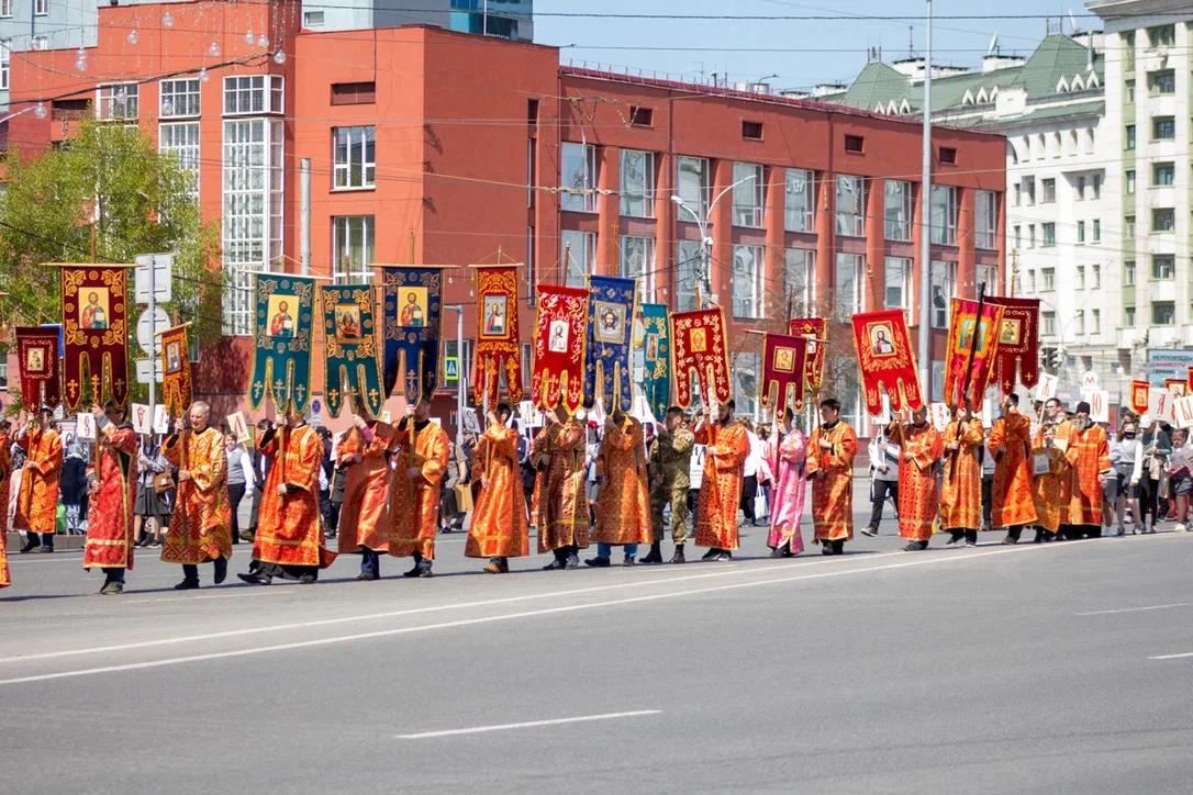 Фото В Новосибирске 21 мая прошел массовый Крестный ход 18
