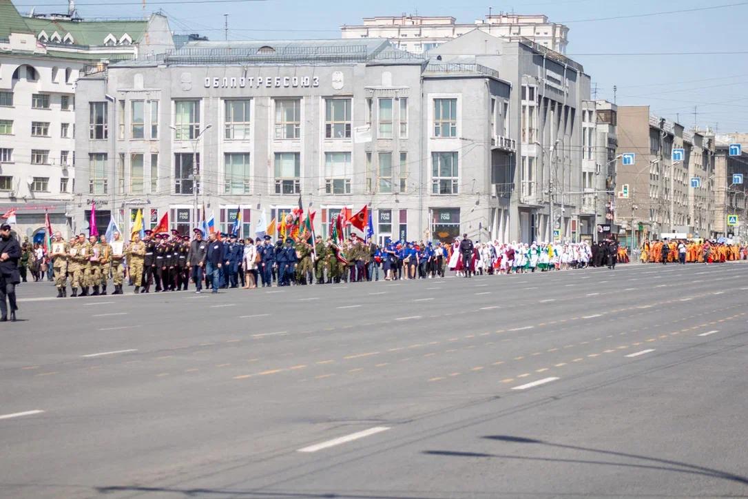 Фото В Новосибирске 21 мая прошел массовый Крестный ход 15
