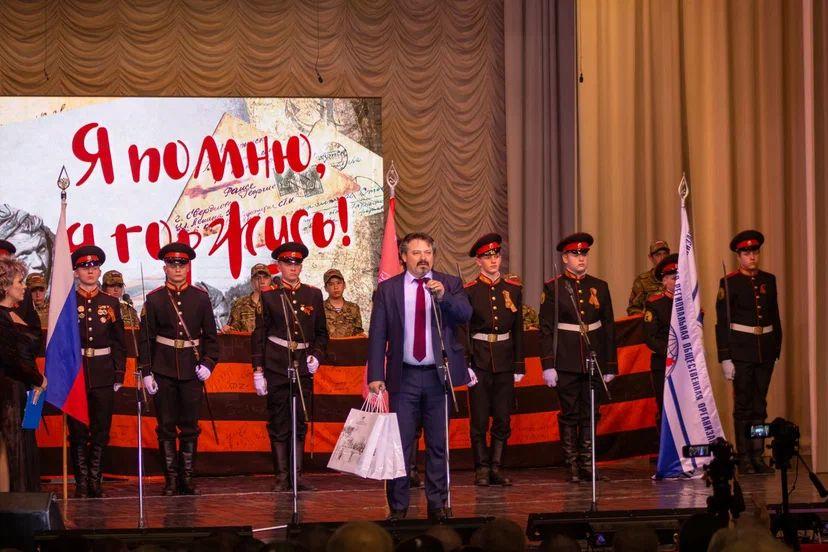 Фото «Я помню, я горжусь!»: в ДК имени Горького прошла выставка военного оружия 4