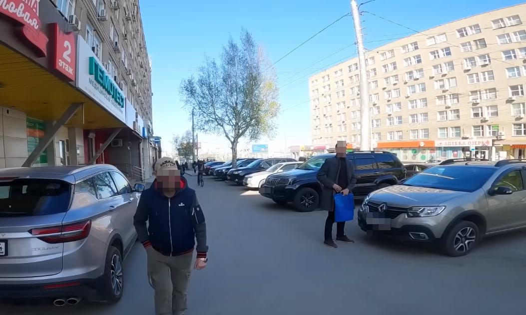 Фото «Вась, ну ты долго не проживешь»: в Новосибирске водитель угрожал активистам «СтопХама» 2