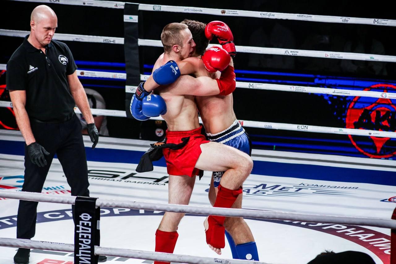 Фото В Новосибирске прошли бои ММА - 20 лучших фото с ринга 16
