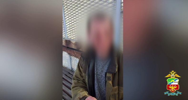 Фото В Красноярском крае на жд-вокзале мужчина набросился на двух сибиряков, ожидающих поезд 2 - Сиб.ФМ Фото В Красноярском крае на жд-вокзале мужчина набросился на двух сибиряков, ожидающих поезд 2