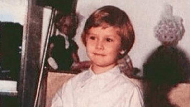 Фото Опубликованы детские фотографии новосибирских звезд к 1 июня 5 - Сиб.ФМ Фото Опубликованы детские фотографии новосибирских звезд к 1 июня 5