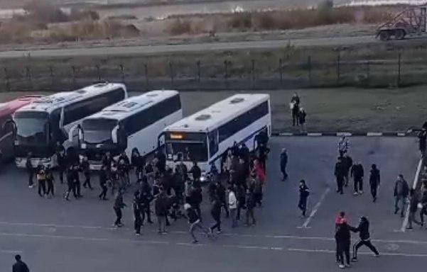 Фото Убивают русских детей и нападают на военных. В Новосибирске опубликованы громкие преступления мигрантов 4 - Сиб.ФМ Фото Убивают русских детей и нападают на военных. В Новосибирске опубликованы громкие преступления мигрантов 4