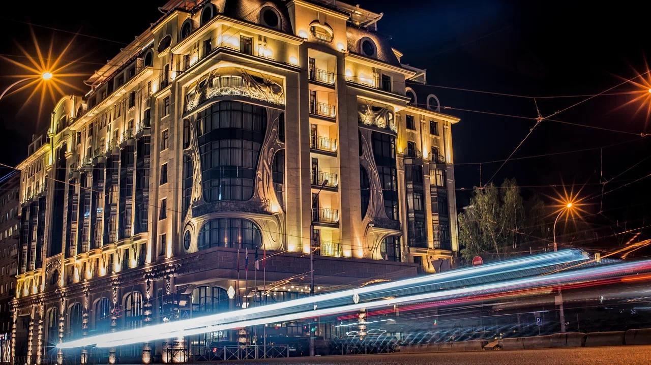 Фото В Новосибирске вспомнили, как на месте отеля Grand Autograph горело здание гастронома 12