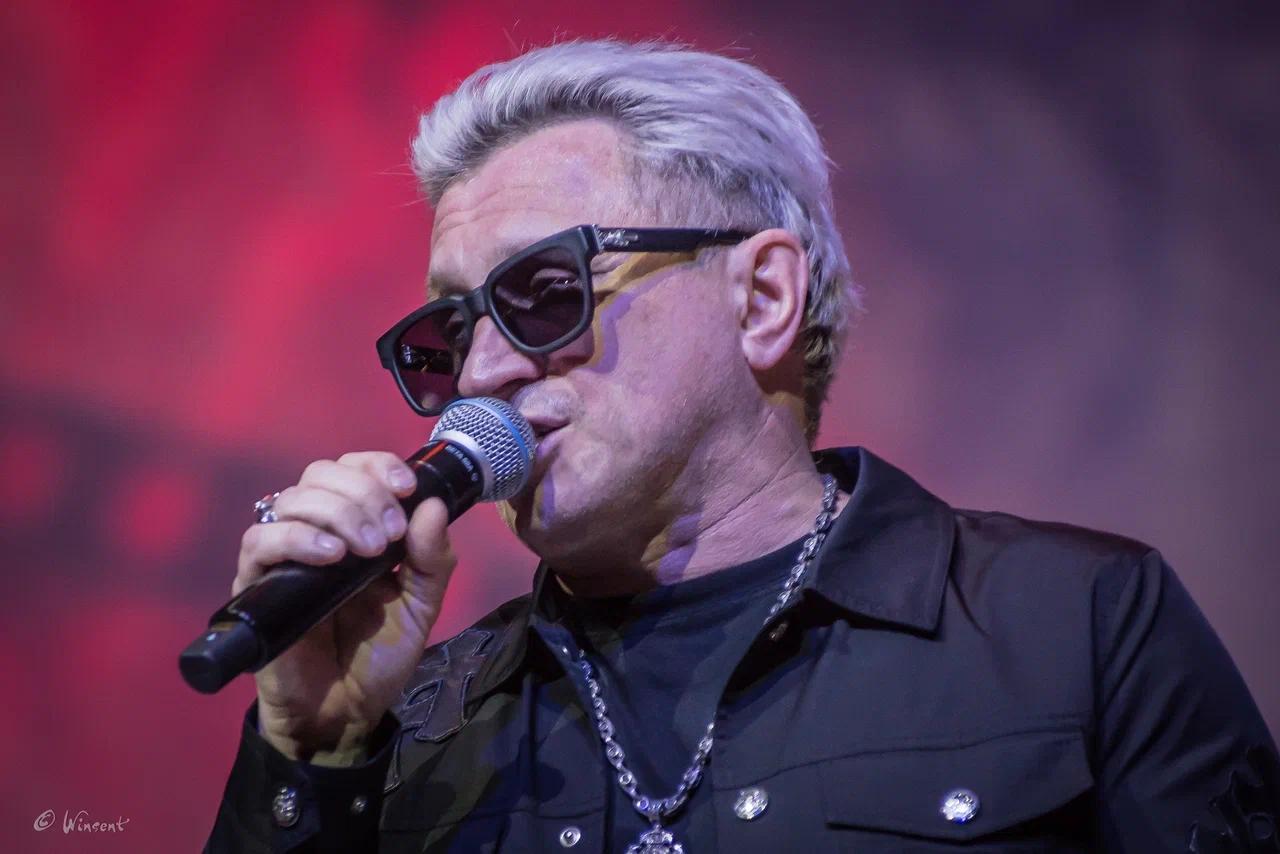 Фото «Вечер шансона» в Новосибирске: на сцену вышли «Воровайки», Мафик и «БумеR». ФОТОРЕПОРТАЖ 5