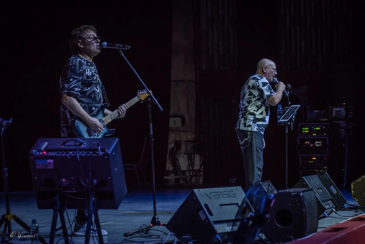 Фото «Вечер шансона» в Новосибирске: на сцену вышли «Воровайки», Мафик и «БумеR». ФОТОРЕПОРТАЖ 20