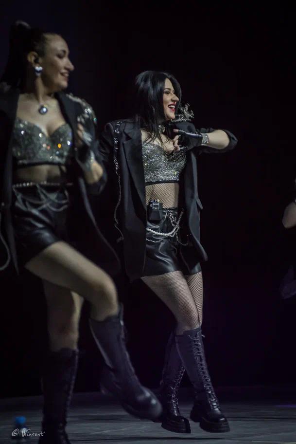 Фото «Вечер шансона» в Новосибирске: на сцену вышли «Воровайки», Мафик и «БумеR». ФОТОРЕПОРТАЖ 26