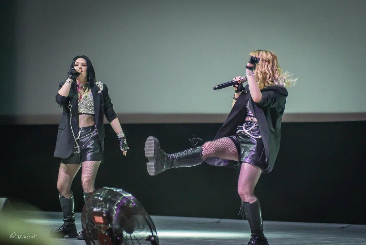 Фото «Вечер шансона» в Новосибирске: на сцену вышли «Воровайки», Мафик и «БумеR». ФОТОРЕПОРТАЖ 40