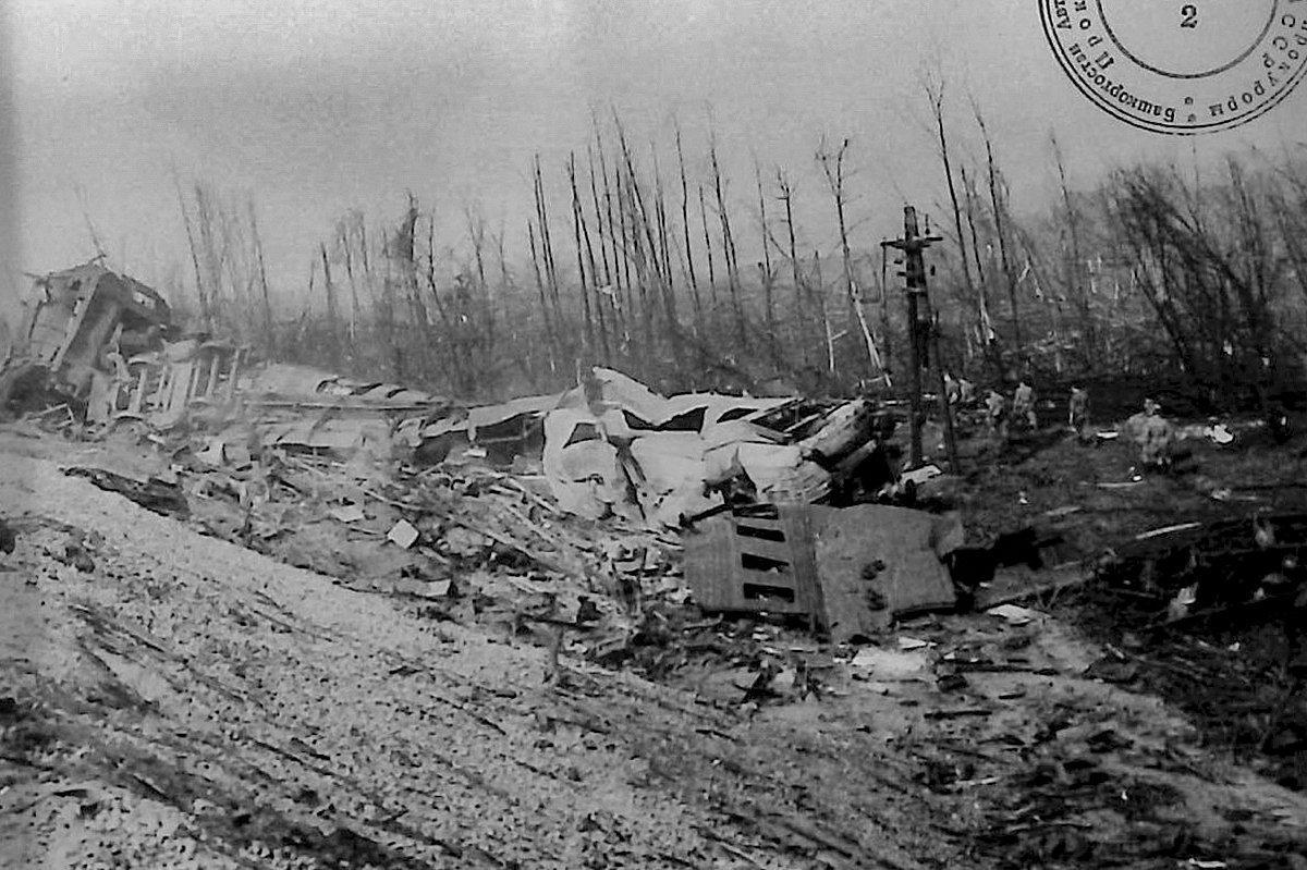 Фото Опубликованы кадры крушения поезда Адлер-Новосибирск 2 - Сиб.ФМ Фото Опубликованы кадры крушения поезда Адлер-Новосибирск 2