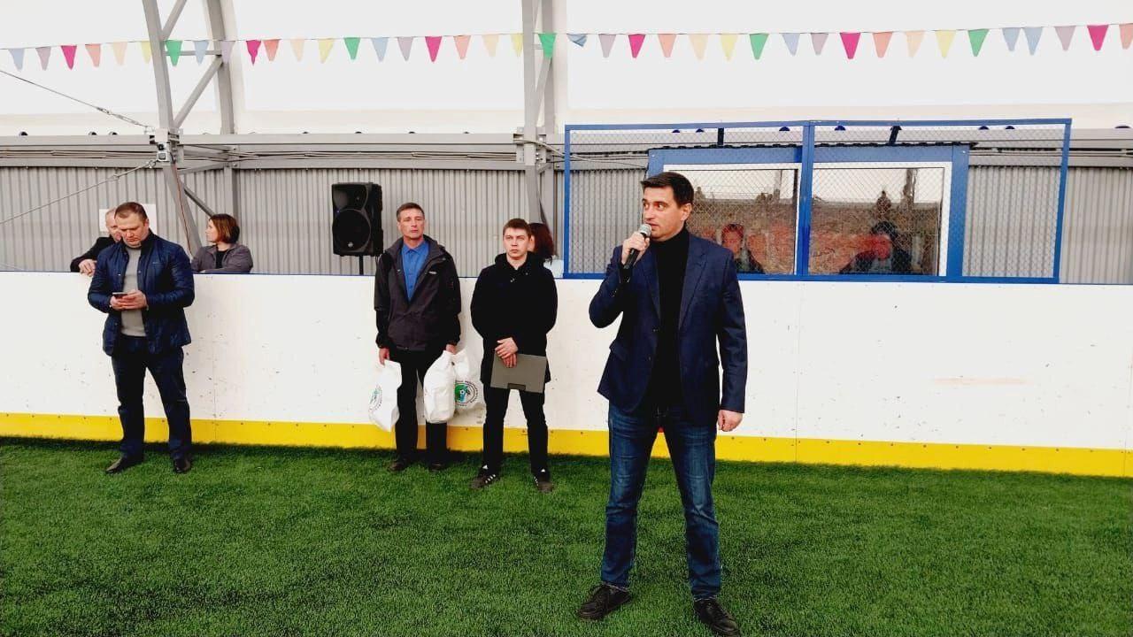 Фото Назад в «Золото»: Артём Роговский о новых выборах, скандалах в спорте и развитии стадионов в регионе 4 - Сиб.ФМ Фото Назад в «Золото»: Артём Роговский о новых выборах, скандалах в спорте и развитии стадионов в регионе 4