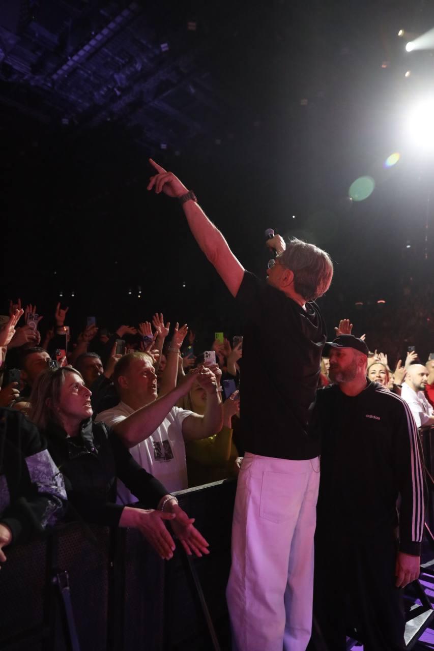 Фото Опубликованы кадры с концерта группы «Ленинград» в Новосибирске 5