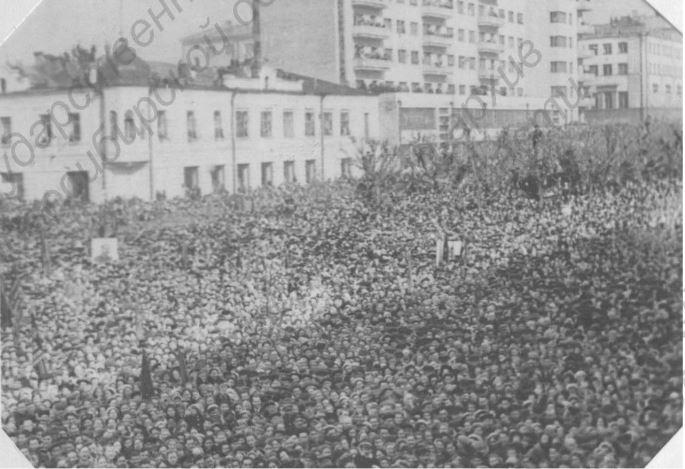 Фото Сюда эвакуировали заводы, театры и детей. Как Новосибирск сохранил культуру России и построил НОВАТ в разгар Великой Отечественной войны 13