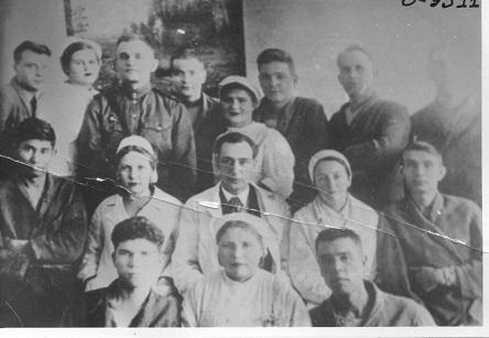 Фото Срочная эвакуация. Опубликованы кадры массового переселения в Новосибирск в годы ВОВ 6