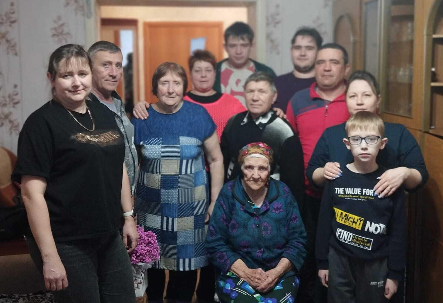 Фото Самые любимые: новосибирцы показали трогательные кадры с родными в международный день семьи 15 мая 3