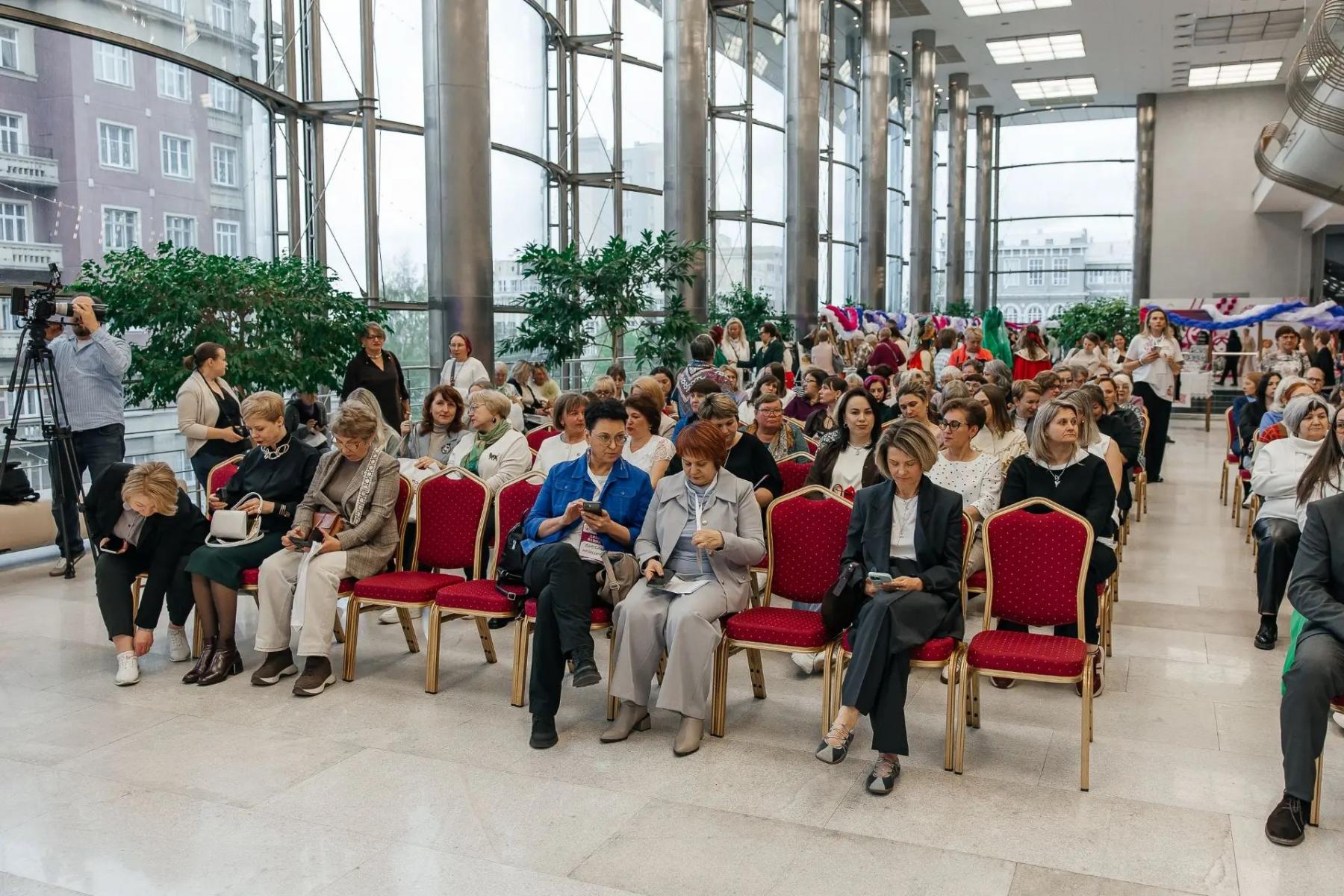 Фото Итоги Форума - Фестиваля: «Знай наших -Новосибирь» 3