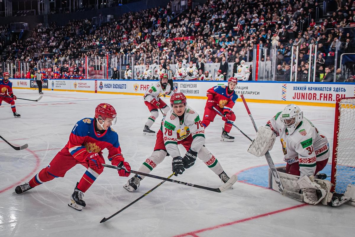 Фото Российская молодёжка взяла Кубок Будущего-2026 в Новосибирске: яркие кадры финального матча 9