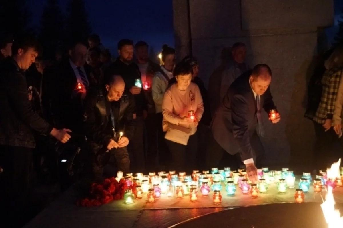 Фото Новосибирцы зажгут тысячи свечей в память о погибших в ВОВ 2