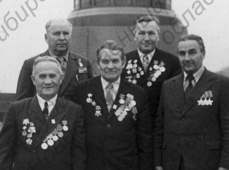 Фото День Победы в СССР. Опубликованы архивные кадры празднования 9 Мая в Новосибирске 3