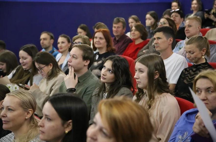 Фото Президентский фонд культурных инициатив подвел итоги пятилетней работы в Новосибирской области 2