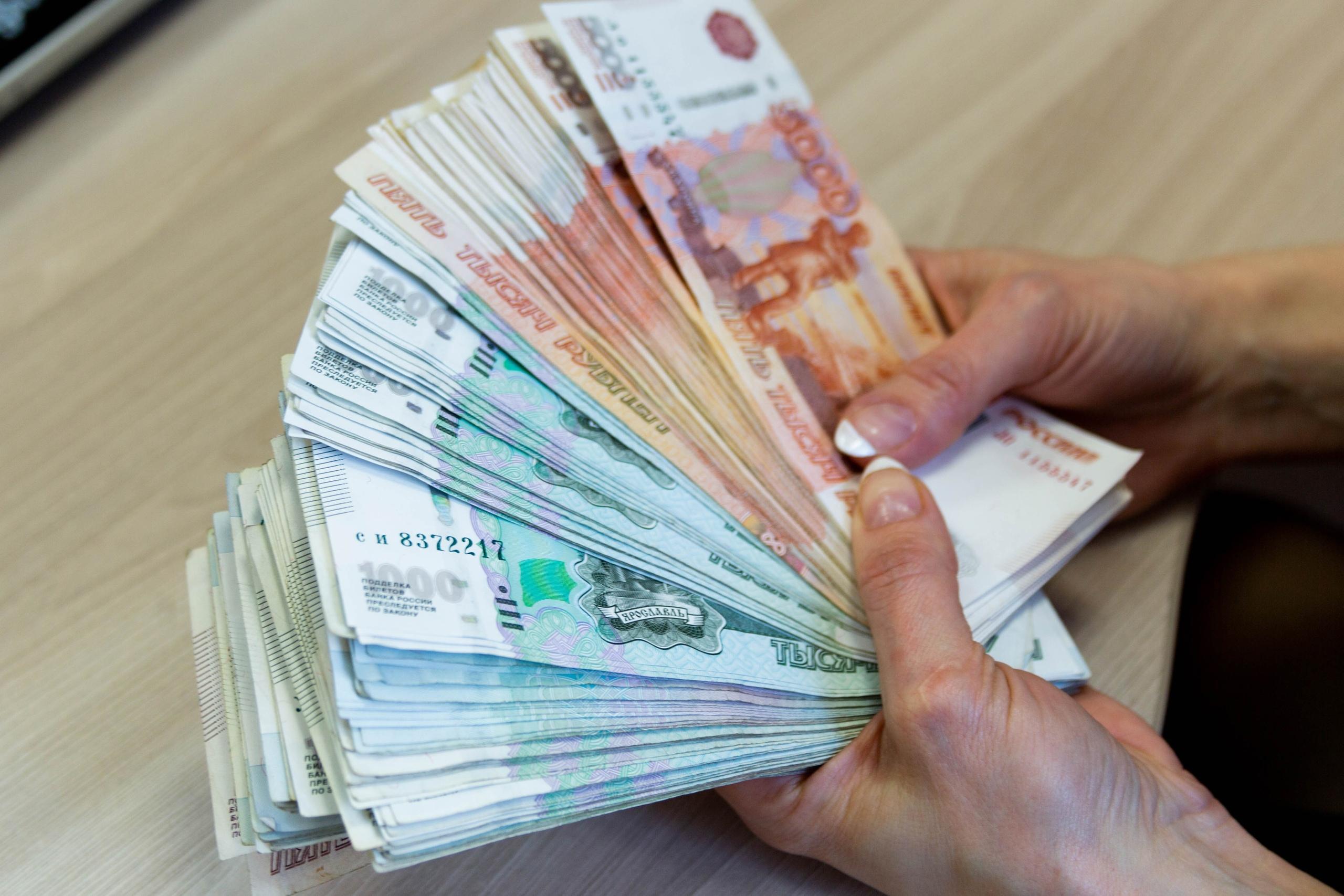 Фото 100 тысяч каждый месяц: кто в России получает самые большие пенсии