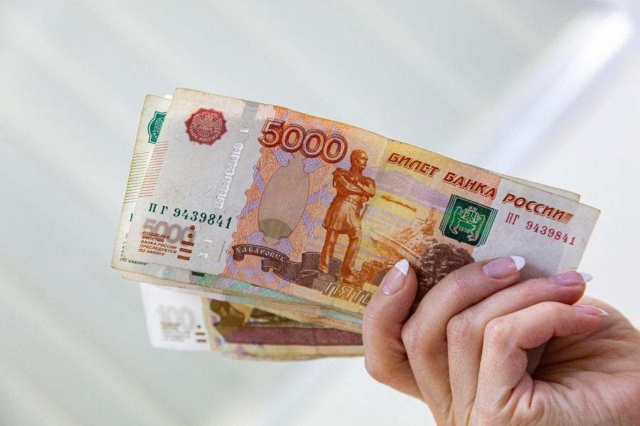 Фото Всем по 10 000 рублей: Сбербанк приготовил для россиян денежный сюрприз с 29 ноября 3