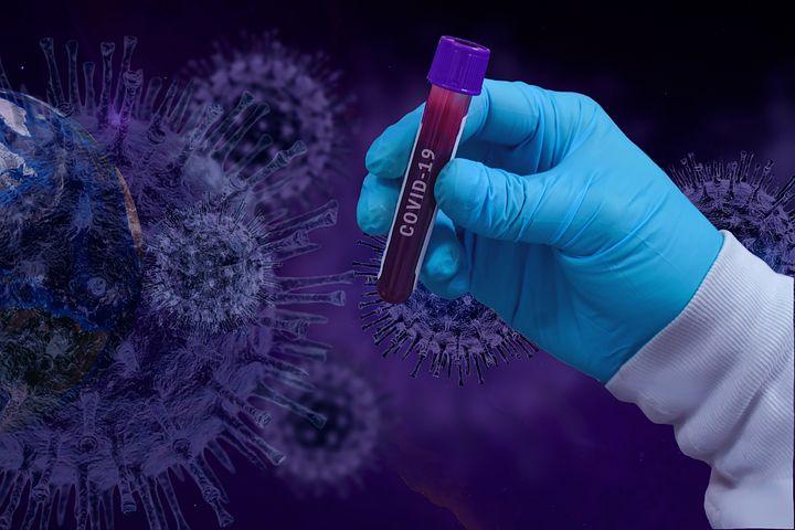 Фото Сверхзаразный «Цербер» в ноябре 2022: как отличить коронавирус от ОРВИ – главные симптомы 2