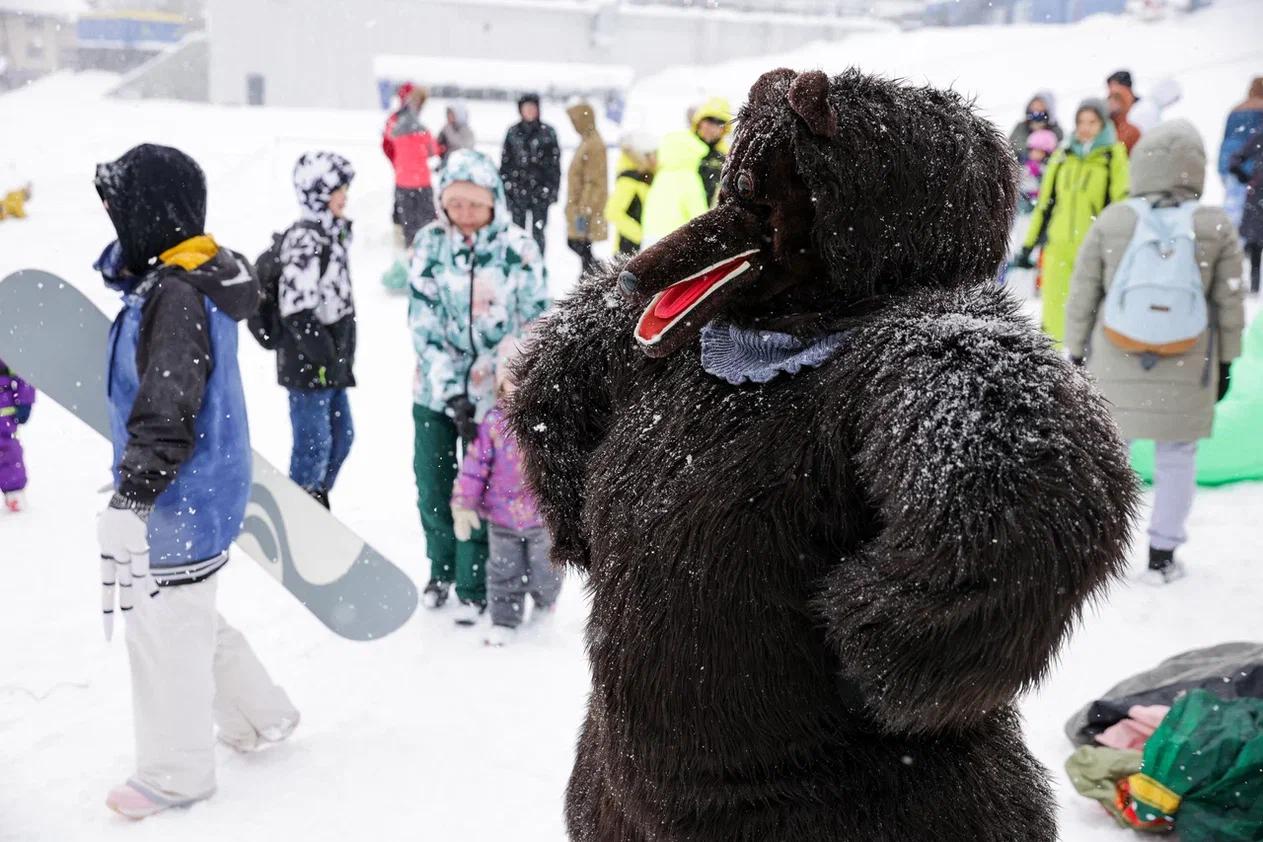Фото Шаман дал добро: как в Шерегеше открыли новый горнолыжный сезон — 10 снежных фото 3