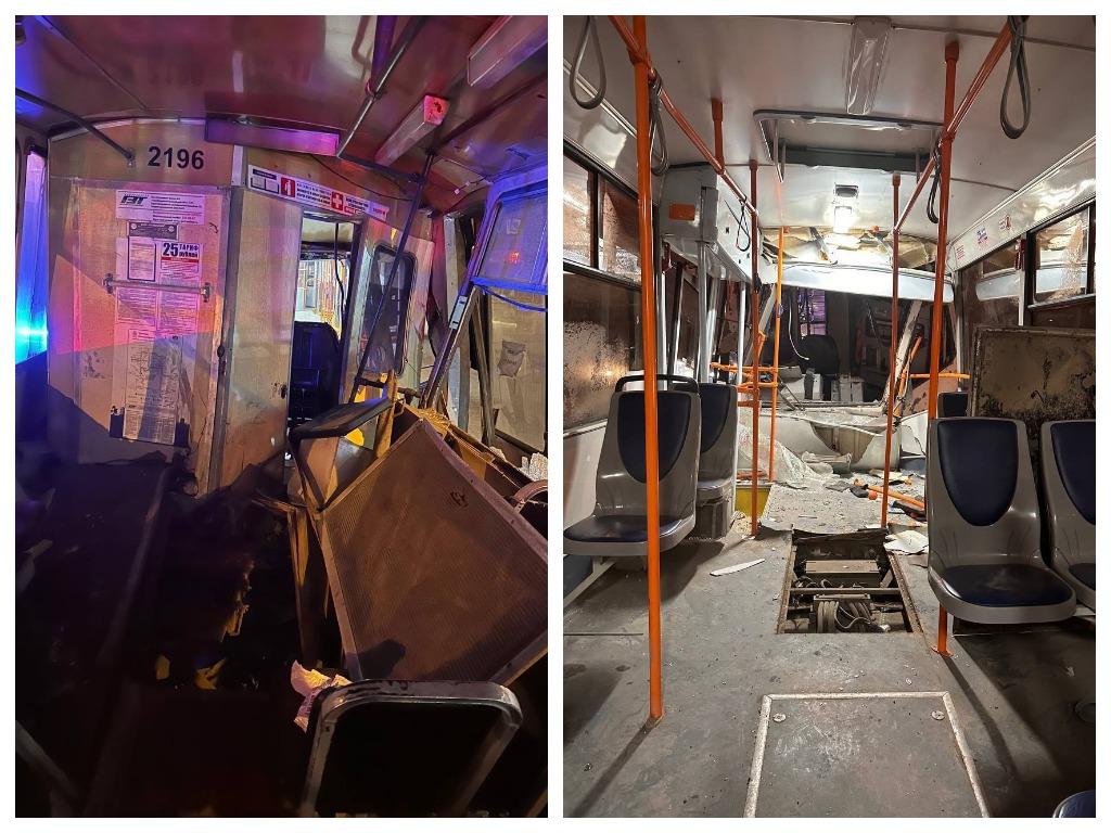 Фото «Стояла бы сзади — на кладбище оказалась»: пассажирка рассказала об аварии с двумя трамваями в Новосибирске 4