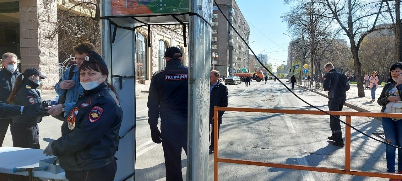 Фото В Новосибирске установят рамки-металлоискатели на открытии стелы 3 ноября 2