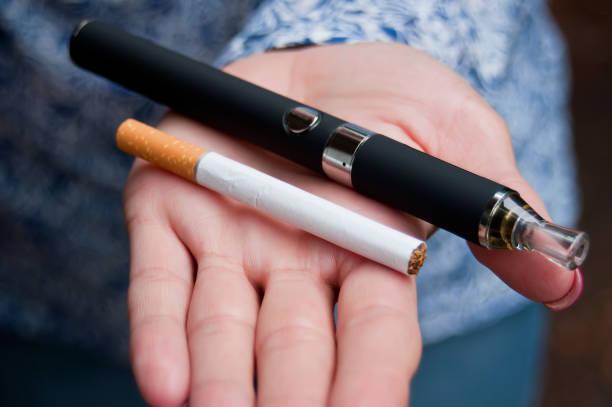 Фото Зависимость сильнее табачной: наркологи рассказали правду про электронные сигареты 2