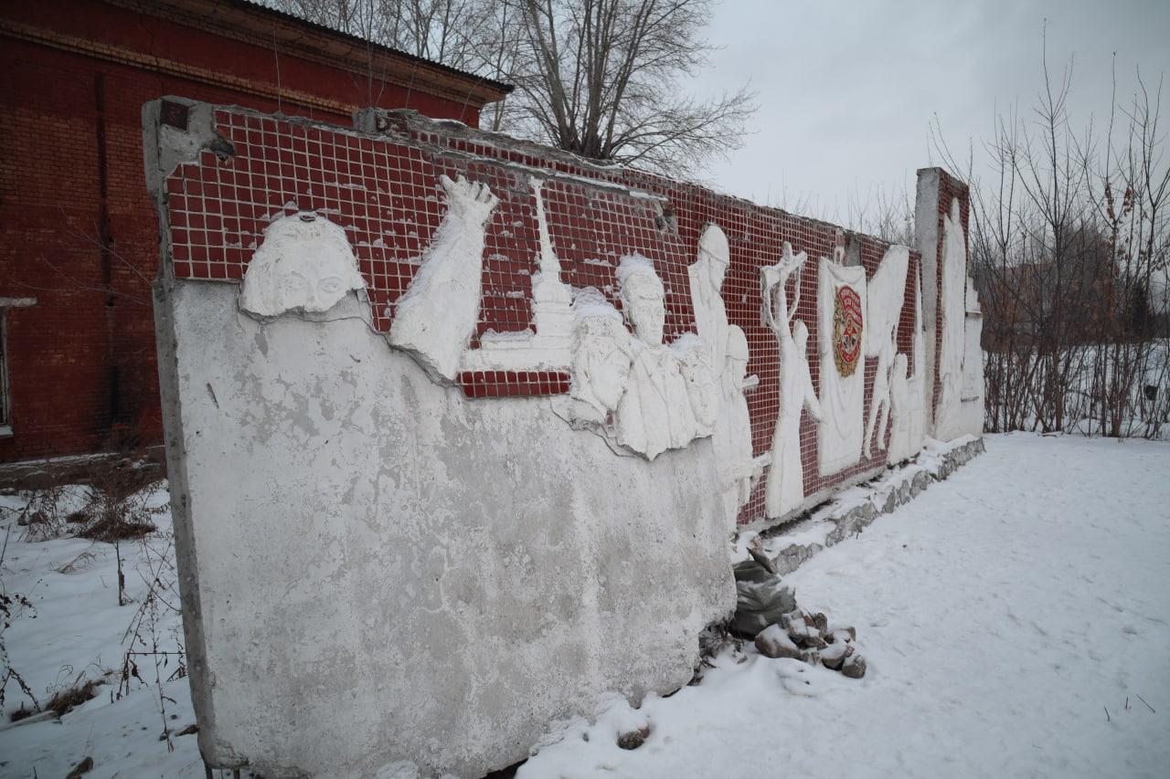 Фото Мемориал в военном городке Новосибирска восстановят после жалобы Бастрыкину 3