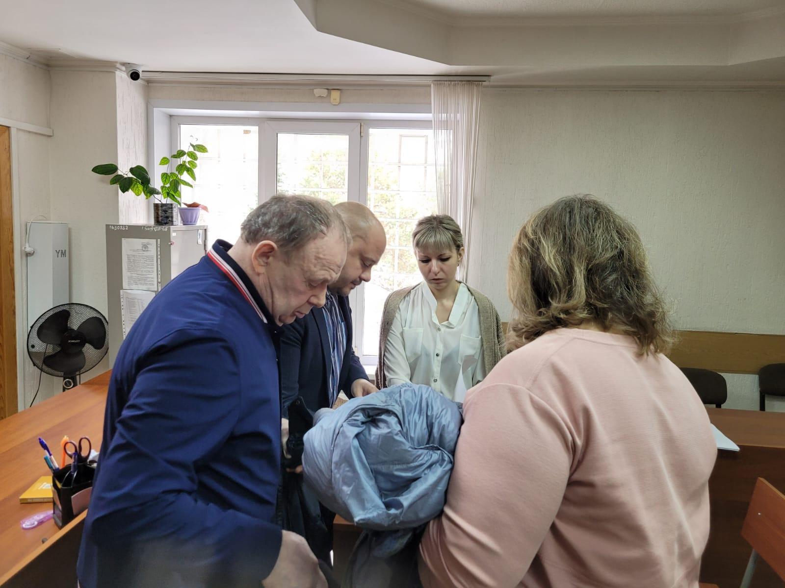 Фото Подписи верующих не помогли: в Новосибирске экс-сенатора отправили в колонию строгого режима 2