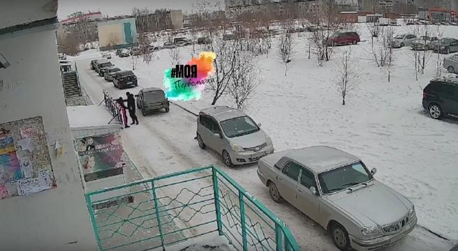 Фото Тело под окнами и смертельное ДТП: главные новости Новосибирской области за 23 ноября 2