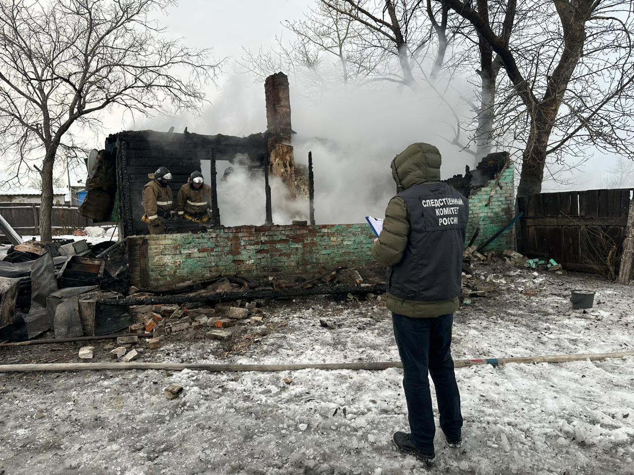 Фото Взрыв дома на Линейной и смерть детей и матери в пожаре: главные новости Новосибирской области за 18 ноября 3