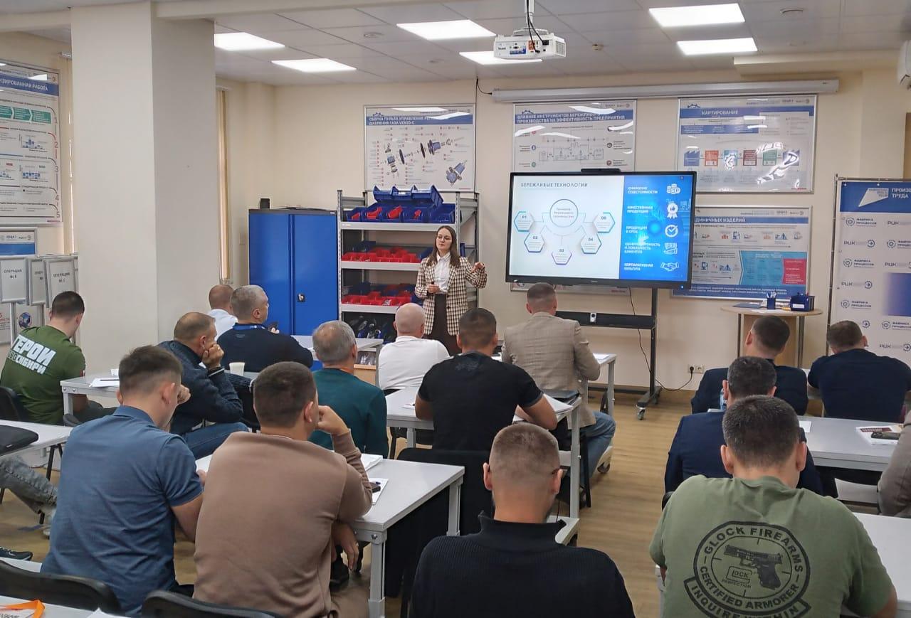 Фото «Герои НовоСибири» прокачали свои навыки в инструментах бережливого производства 2 - Сиб.ФМ Фото «Герои НовоСибири» прокачали свои навыки в инструментах бережливого производства 2