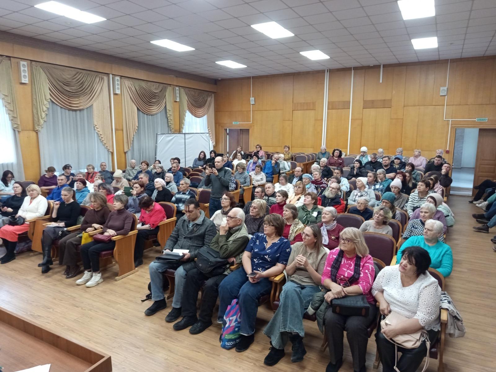 Фото В Первомайском районе – образцовый диалог жителей и власти 2 - Сиб.ФМ Фото В Первомайском районе – образцовый диалог жителей и власти 2