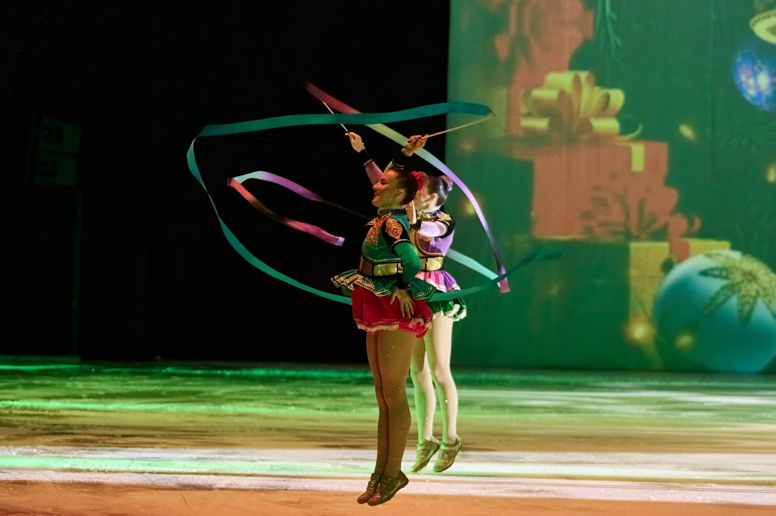 Фото Чемпионы и звезды: на новогодние каникулы в Новосибирск едут ледовые шоу мирового уровня 2 - Сиб.ФМ Фото Чемпионы и звезды: на новогодние каникулы в Новосибирск едут ледовые шоу мирового уровня 2