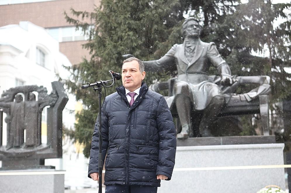 Фото Мэр Новосибирска Максим Кудрявцев рассказал о комплексном обновлении пространства вокруг консерватории 2 - Сиб.ФМ Фото Мэр Новосибирска Максим Кудрявцев рассказал о комплексном обновлении пространства вокруг консерватории 2